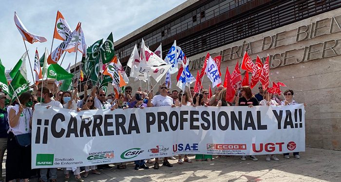 Los sindicatos con representación en la Mesa Sectorial del SESCAM piden la convocatoria urgente de una reunión para posibilitar la reanudación de la Carrera Profesional