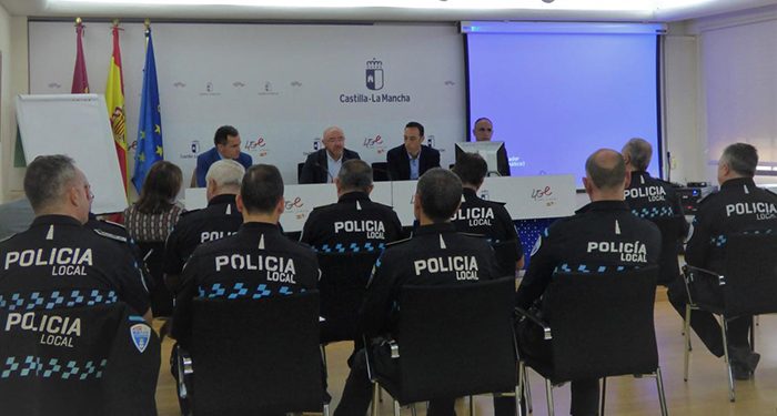 Más de una veintena de jefes y mandos de la Policía Local de Castilla-La Mancha abordan el fenómeno emergente de las bandas juveniles