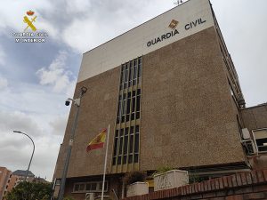 Se presentó en Guadalajara por otro al examen para recuperar el carnet de conducir después de perder todos los puntos ha sido detenido