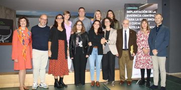 Un centenar de profesionales sanitarios de la región se reúnen en el Museo de Paleontología para hablar de la excelencia en cuidados