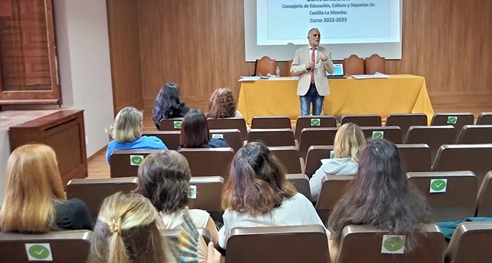 Un total de 12 centros educativos de la provincia de Guadalajara cuentan este curso con auxiliares de conversación nativos