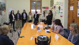 Una veintena de cabanilleras comienzan los talleres de nuevas tecnologías de la Asociación La Campiña