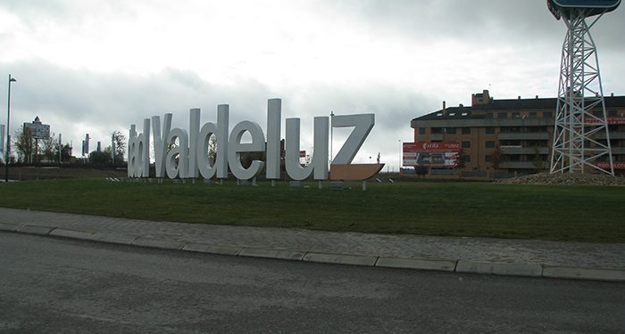 Valdeluz y Yebes reclaman servicio de autobuses buho