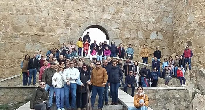 Visita a Ávila organizada por la asociación cultural El Perejil de Málaga del Fresno