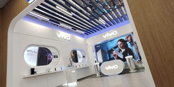 Vivo celebra la llegada de su primera tienda física a España