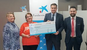 APAFADIS recibe el apoyo de la Fundación “la Caixa” para sus programas de terapia asistida con perros y caballos y de musicoterapia para personas con discapacidad