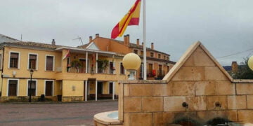 Arribas apuesta por los emprendedores con iniciativas que facilitarán la apertura de nuevos negocios en Castejón