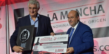 Castilla-La Mancha abonará 3,4 millones de euros del primer pago de las ayudas de reestructuración de viñedo