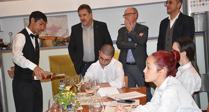 Castilla-La Mancha pone en valor sus vinos de calidad impartiendo formación especializada a los futuros hosteleros