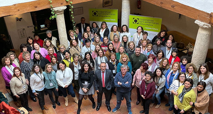Cerca de cien mujeres se dan cita en Belmonte en el IV Foro de Mujeres Cooperativistas