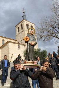 Cogolludo honra a su patrón, San Diego de Alcalá, por fin sin restricciones
