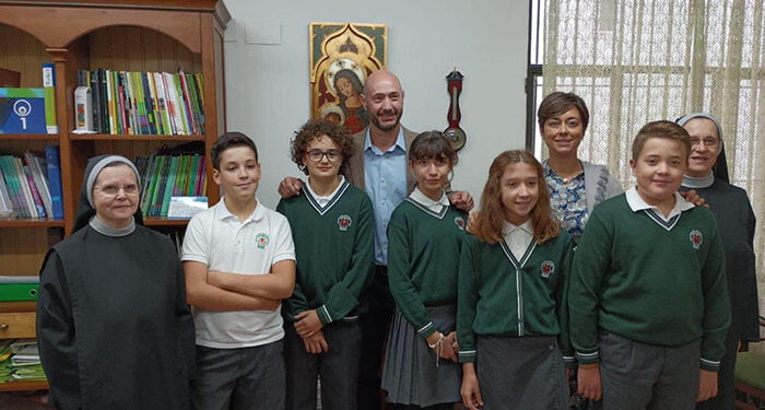 El Colegio Santa María de la Expectación de Cuenca y el IES Cañada de la Encina de Iniesta ganadores a nivel regional concurso ´Consumópolis´