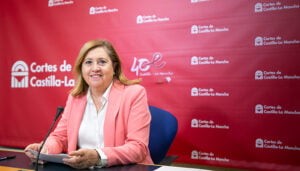 El Ejecutivo autonómico destinará por alumno más de 7.200 euros en 2023 y contará con un presupuesto en Educación que alcanzará casi el 5,5 por ciento del PIB regional