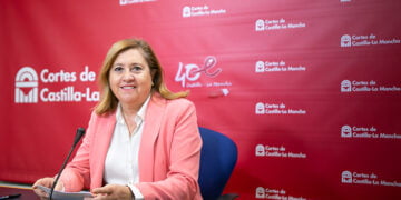 El Ejecutivo autonómico destinará por alumno más de 7.200 euros en 2023 y contará con un presupuesto en Educación que alcanzará casi el 5,5 por ciento del PIB regional
