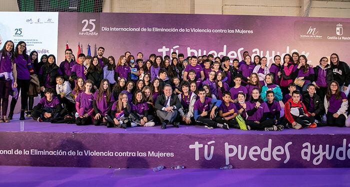 El Gobierno de Castilla-La Mancha pide “unidad, unidad y unidad” frente a la violencia machista porque es lo que se merecen las víctimas 1 El Gobierno de Castilla-La Mancha pide “unidad, unidad y unidad” frente a la violencia machista porque es lo que se merecen las víctimas