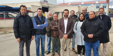 El Gobierno regional avanza en la transformación digital de sus complejos industriales impulsando el despliegue de fibra óptica en 111 nuevos polígonos