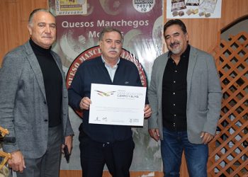 El Gobierno regional entrega un Premio Gran Selección en la categoría de plata a la empresa Quesos Morales de Tarancón por su queso ´Monte Morales´