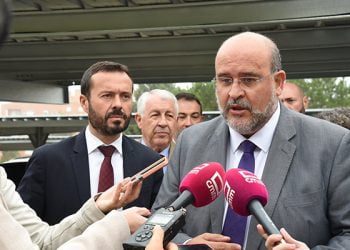 El Gobierno regional tiene alternativa en Villar de Cañas: proyectos renovables por un valor de 800 millones de euros y un centenar de empleos estables 5 El Gobierno regional tiene alternativa en Villar de Cañas proyectos renovables por un valor de 800 millones de euros y un centenar de empleos estables
