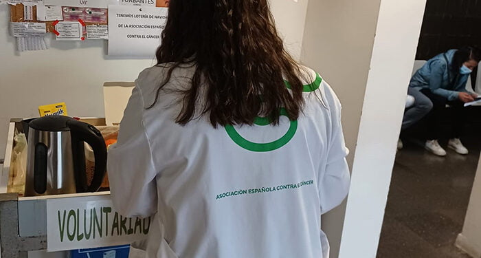 El voluntariado de la Asociación Española Contra el Cáncer regresa al Hospital Universitario de Guadalajara