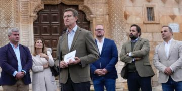 Feijóo aboga por retomar la deducción fiscal por vivienda habitual y crear un fondo para aliviar la subida de las hipotecas a rentas medias y bajas