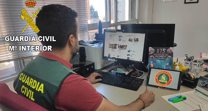 Fingió el pago de 4.400 euros por un coche mediante una app bancaria simulada en Azuqueca: ha sido detenido por estafa 1 Fingió el pago de 4.400 euros por un coche mediante una app bancaria simulada en Azuqueca ha sido detenido por estafa