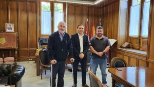 La Diputación de Cuenca colabora con los ayuntamientos de Barajas de Melo, Huelves y Uclés para señalizar el Camino de Uclés