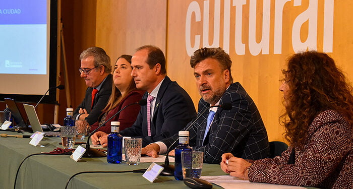 La sesión formativa de la Cátedra ‘Guadalajara Destino Turístico Inteligente’ (DTI) anima a todos los agentes vinculados al turismo a involucrarse activamente