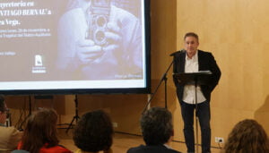 Manuel Sonseca recibe el Premio a la Trayectoria en Fotografía ‘Santiago Bernal’