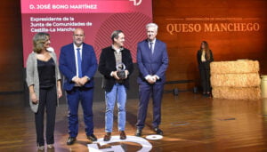 Martínez Guijarro destaca las cifras “récord” de producción y exportación del queso manchego