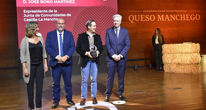 Martínez Guijarro destaca las cifras “récord” de producción y exportación del queso manchego