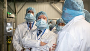 Page avanza para “este mes” la concesión de 50 millones de euros para la mejora de explotaciones agrícolas y ganaderas