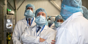 Page avanza para “este mes” la concesión de 50 millones de euros para la mejora de explotaciones agrícolas y ganaderas