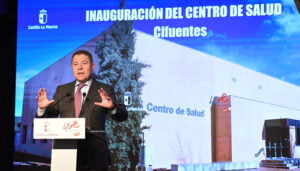 Page avanza que “el cien por cien de los polígonos industriales” de Castilla-La Mancha contará con fibra óptica