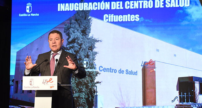 Page avanza que “el cien por cien de los polígonos industriales” de Castilla-La Mancha contará con fibra óptica