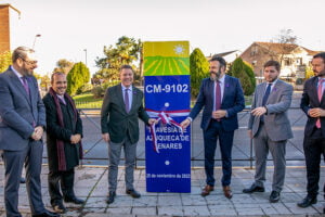 Page inaugura la rehabilitación que se ha llevado a cabo en la CM-9102