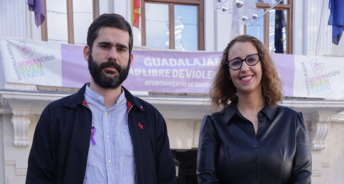 PSOE y UP unen fuerzas en Guadalajara para seguir concienciando contra la violencia de género frente a grupos que como VOX niegan su existencia