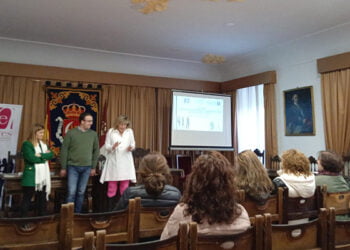 Una decena de personas conocen en Huete las medidas del Gobierno regional para el emprendimiento femenino