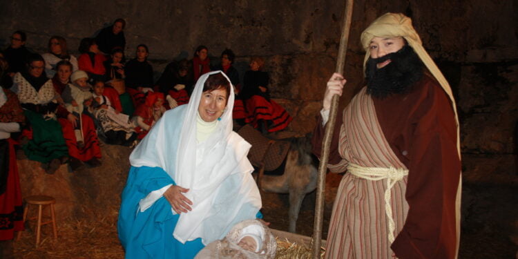 Así se armó el Belén, en Vega del Codorno, en el año 1986