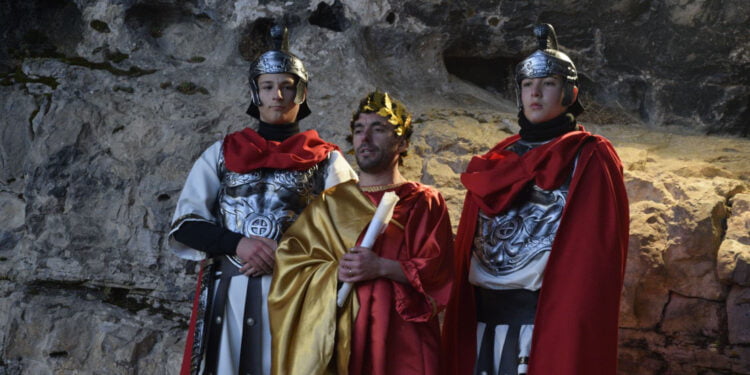 Así se armó el Belén, en Vega del Codorno, en el año 1986