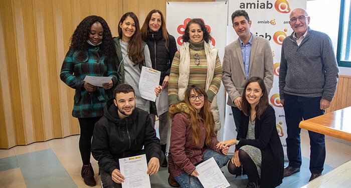 Amiab forma a seis personas de Cáritas Cuenca en Operaciones básicas de pisos en alojamientos