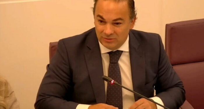 Carnicero “Rojo actúa igual que Sánchez somete la ley a su interés partidista y personal”