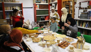 Cogolludo apuesta por la integración de los migrantes a través de la enseñanza del español