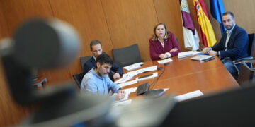 El Gobierno regional convoca ayudas, por 1,7 millones de euros, para la contratación de personal investigador en formación en centros públicos y empresas