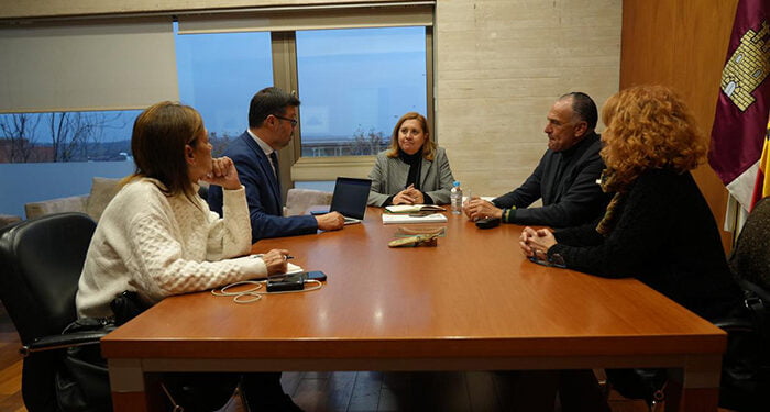 El Gobierno regional y el Ayuntamiento de Tarancón dan el primer paso para la puesta en marcha de un Centro Integrado de FP en la localidad