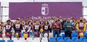 El Gobierno regional destina por primera vez ayudas al equipo de fútbol americano ‘Guadalajara Stings’ para afrontar la temporada en la LNFA 