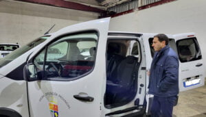 La Diputación de Cuenca incorpora cinco nuevas furgonetas para los servicios de mantenimiento y la residencia provincial