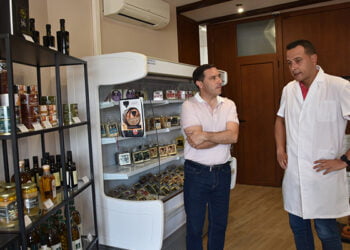 La Diputación de Cuenca lleva a cabo una campaña de promoción de los productos conquenses durante la Navidad