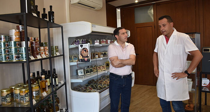 La Diputación de Cuenca lleva a cabo una campaña de promoción de los productos conquenses durante la Navidad