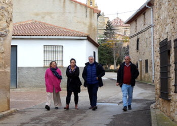 La Diputación de Guadalajara mejora las comunicaciones e infraestructuras seis pueblos de la comarca del Señorío de Molina La Diputación de Guadalajara mejora las comunicaciones e infraestructuras seis pueblos de la comarca del Señorío de Molina