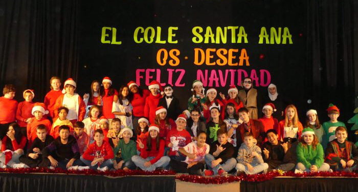 La diversidad de la Navidad une al mundo en el festival del CEIP Santa Ana de Cuenca